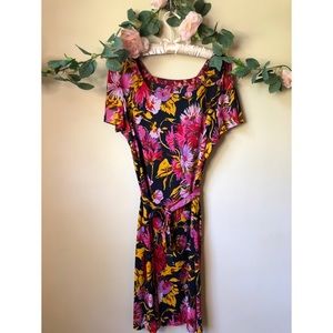 Vintage 70’s Floral Print Square Neck Dress